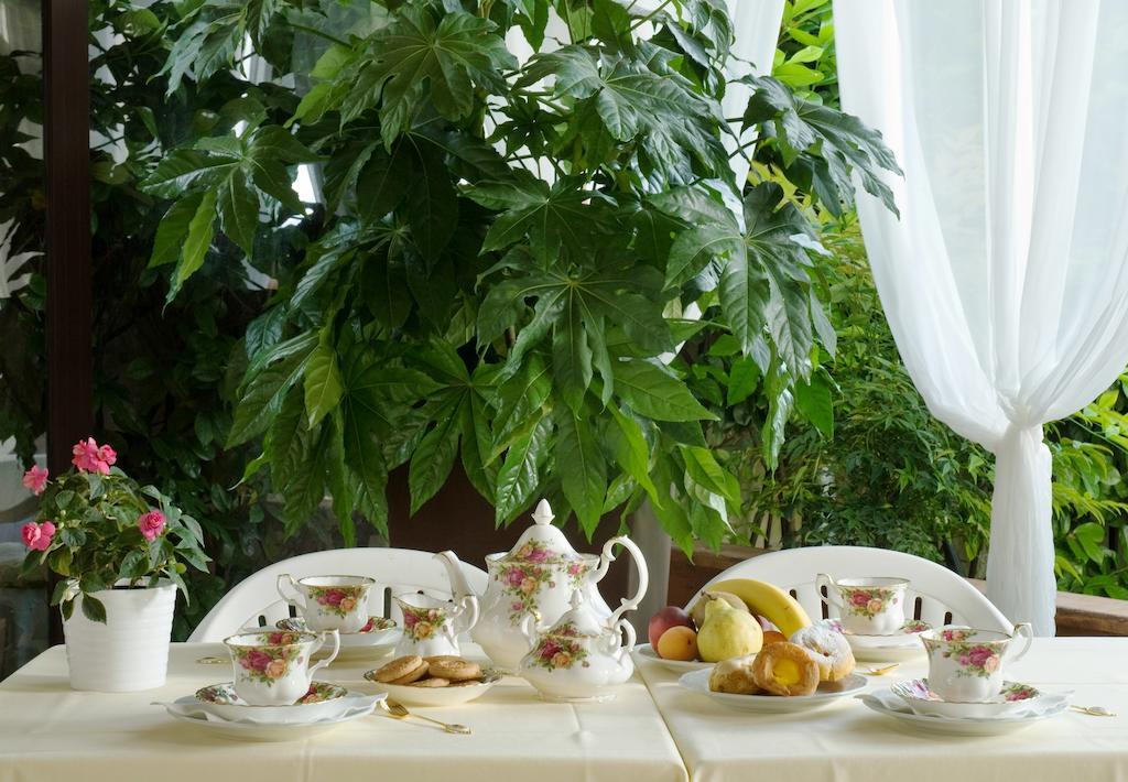 Hotel Ferro Di Cavallo Pavullo nel Frignano Habitación foto
